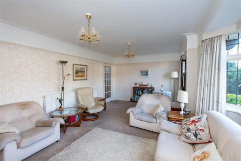 56 Sutherland Avenue, Petts Wood, Orpington, BR5 1RB
