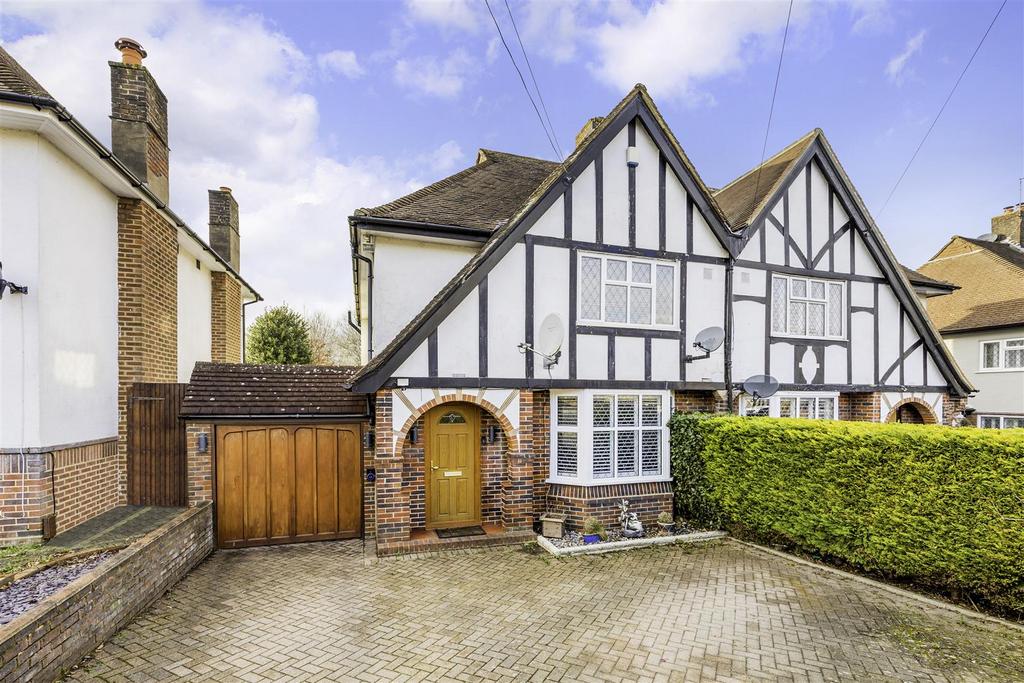 Merland Rise, Epsom 3 bed semidetached house for sale £650,000