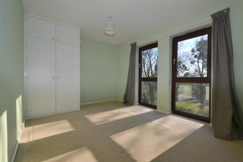 30, Crownlea Court Borrowdale Road, Malvern, WR14 3NG