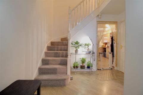 3 Suffolk Drive, Gloucester, GL1 2AF
