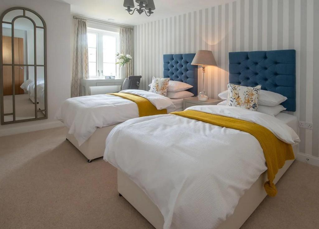 Guest Suite...jpg