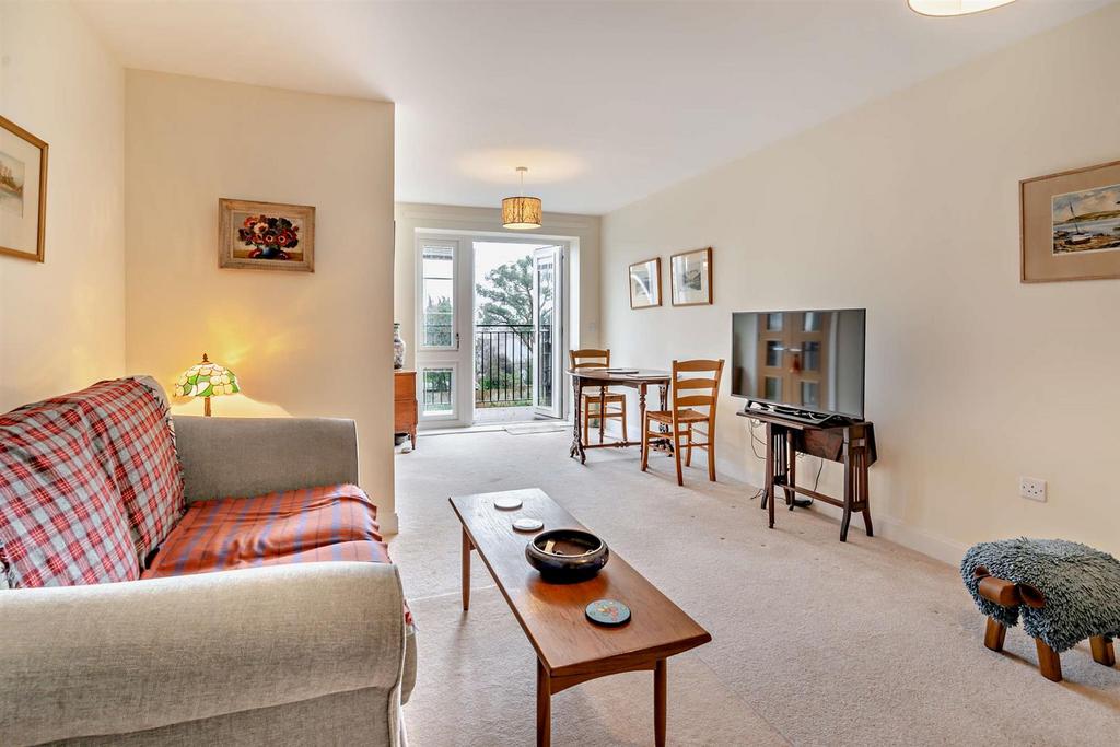 8538977-interior21-800.jpg