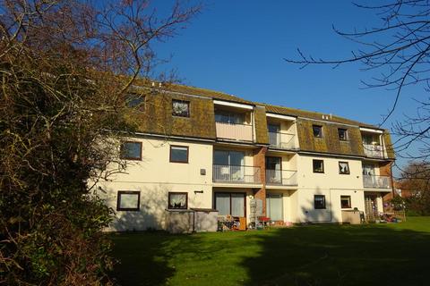 Flat 11, Shearwater House Cedar Crescent, St Marys Bay, Romney Marsh, TN29 0XP