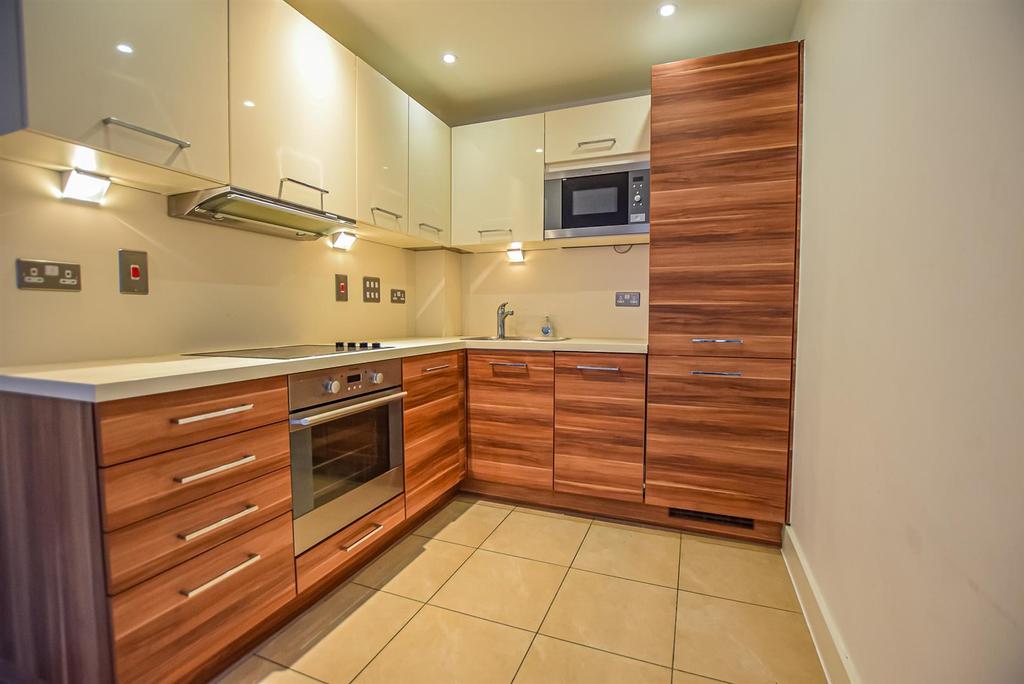 Harry Davis 57 Kitchen.jpg