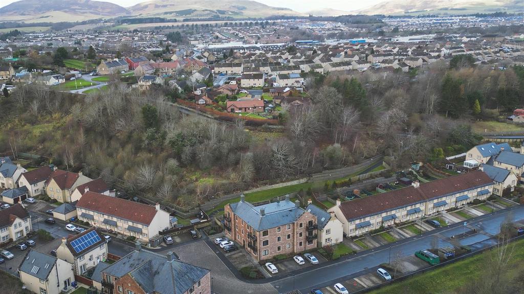 DJI 0577.00 01 10 28.Still005.jpg