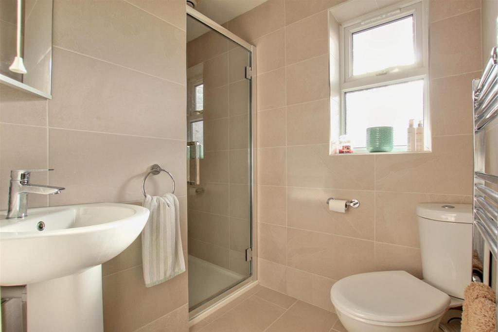 En suite shower room