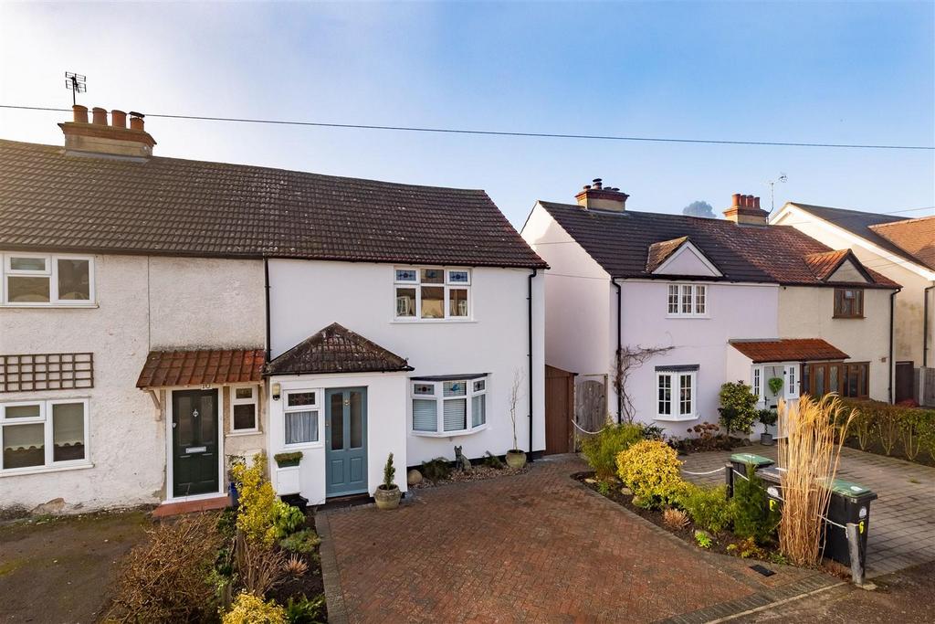 Fairfield Road, Epping 3 bed semidetached house for sale £625,000