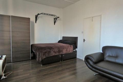 4c Edwin Street, Gravesend, DA12 1EH
