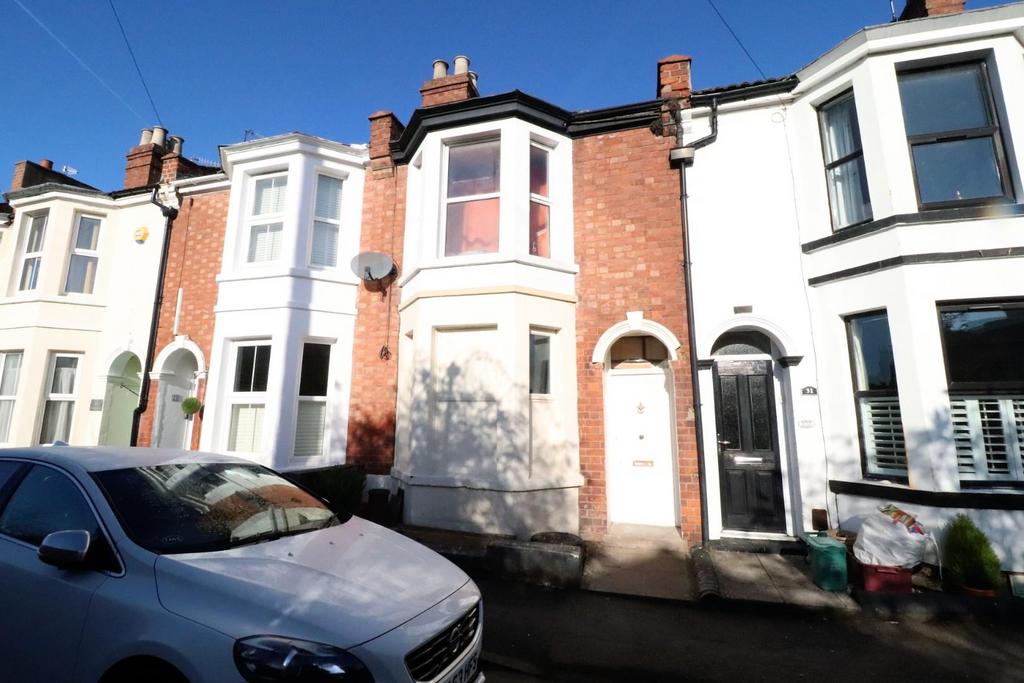 Gordon Street, Leamington Spa 2 bed terraced house £250,000