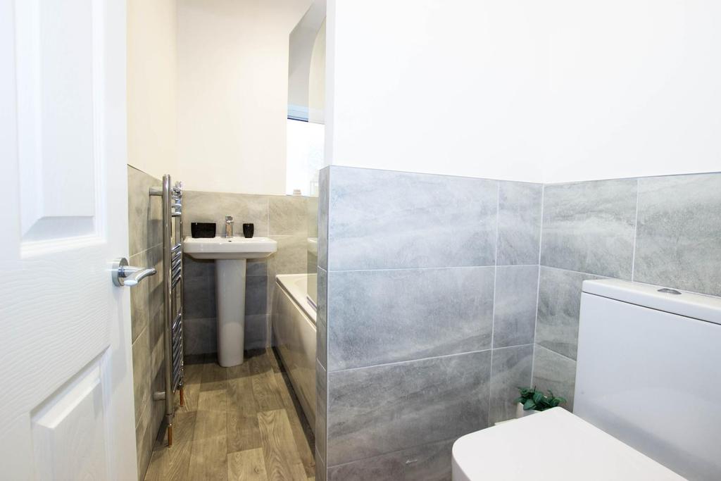 Bathroom .jpg