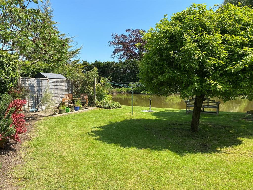Garden.jpg