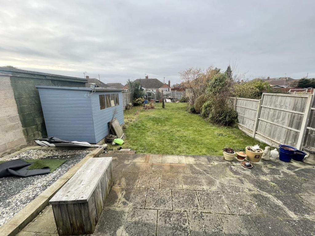 Oxstalls Lane, Longlevens, Gloucester 4 bed semidetached house £315,000