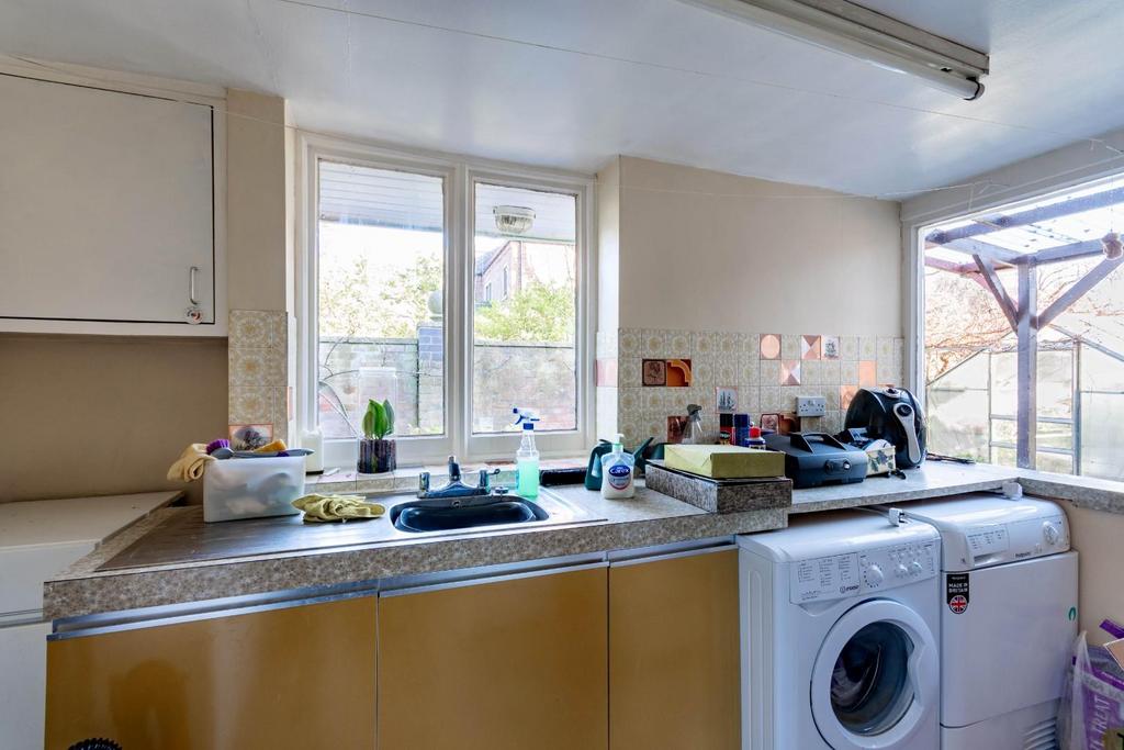 DSC 9156-HDR.jpg
