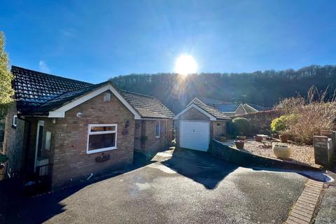 26 Five Acres, Dursley, GL11 4JP