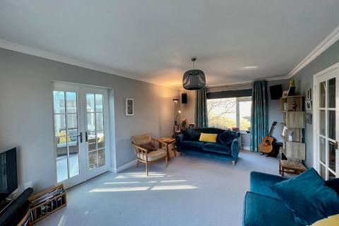 26 Five Acres, Dursley, GL11 4JP
