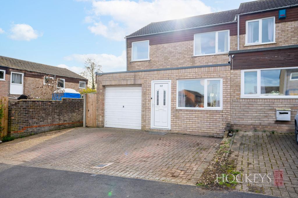 Pheasant Rise, Bar Hill, CB23 3 bed end of terrace house £325,000
