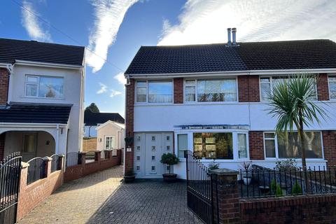 3 Lon Catwg, Gellinudd, Swansea, SA8 3DU