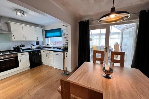 3 Lon Catwg, Gellinudd, Swansea, SA8 3DU