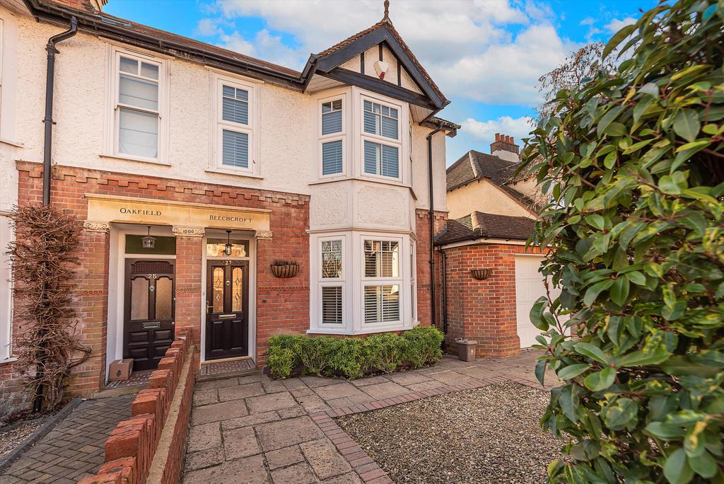Baring Road, Beaconsfield... 3 bed semidetached house £1,400,000
