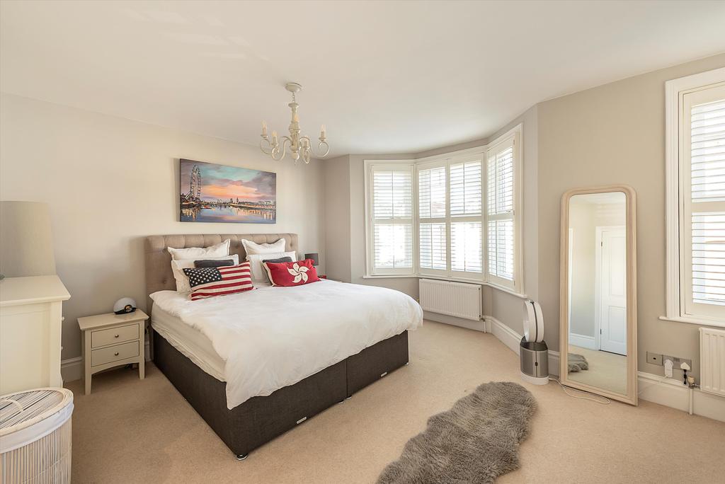 Principal bedroom