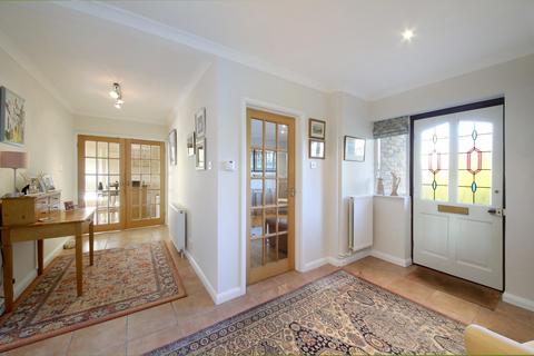 4 bedroom detached house for sale, Sandelswood End, Beaconsfield, Buckinghamshire, HP9