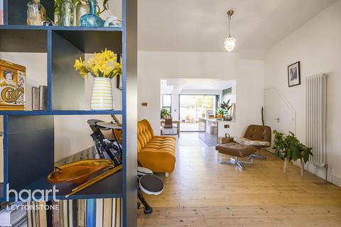 6 Napier Road, London, E11 3JR