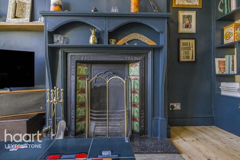 6 Napier Road, London, E11 3JR