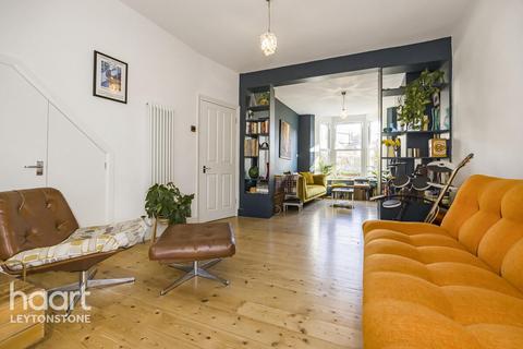 6 Napier Road, London, E11 3JR