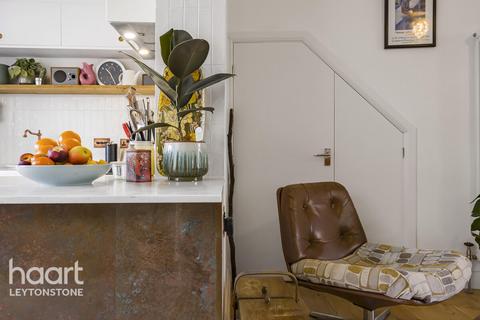 6 Napier Road, London, E11 3JR