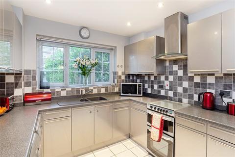 4 bedroom detached house to rent, Umberstones, Virginia Water, Surrey, GU25