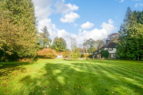 Woodcote Grange, 18 Woodcote Lane, Purley, CR8 3HA