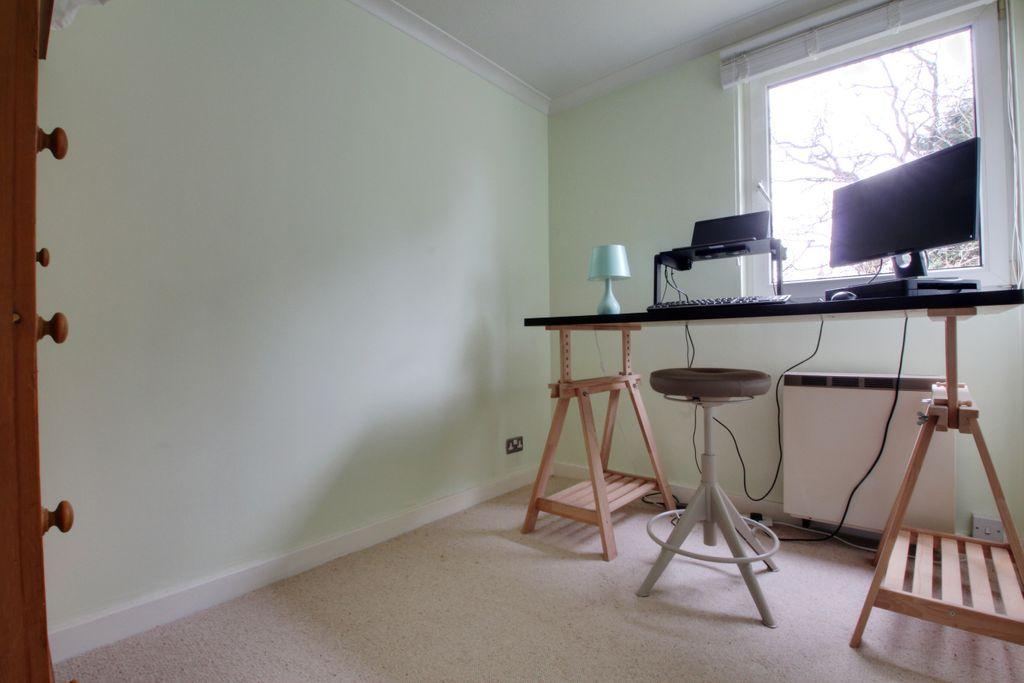 Bedroom 2 (Single)