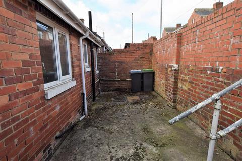 31 Avon Road, Stanley, DH9 6JW
