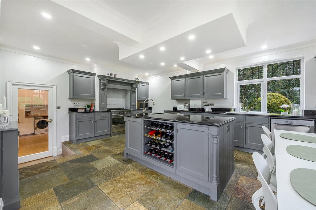 Breakfast/Kitchen