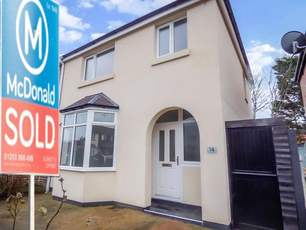Douglas Avenue, Blackpool, Lancashire 3 bed semidetached house £160,000