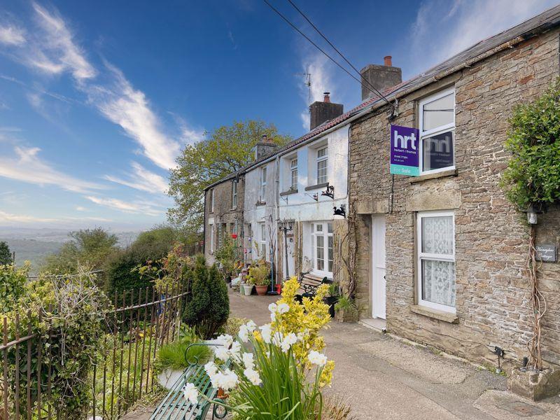 4 HeolYGraig, Llantrisant, CF72 8EP 2 bed terraced house for sale £