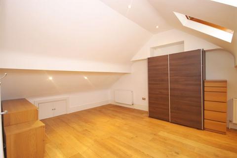 2 bedroom apartment for sale, Greenford Road, Greenford