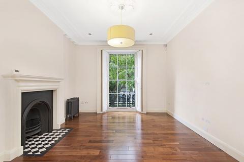 2 bedroom flat to rent, Chepstow Road, London