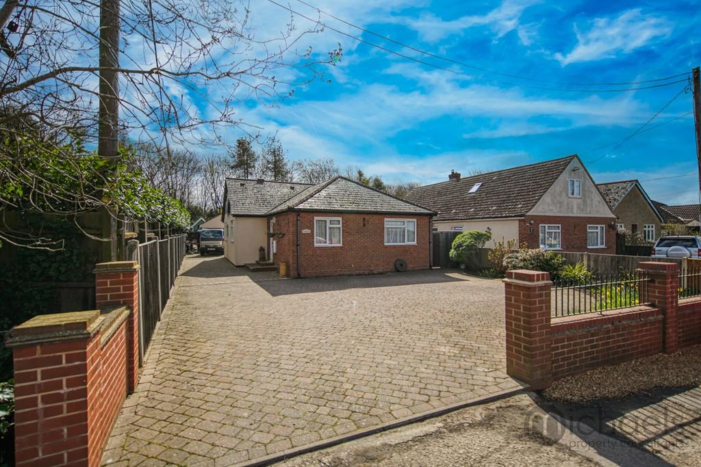 Halstead Road, Aldham, Colchester, CO6 3 bed bungalow £500,000