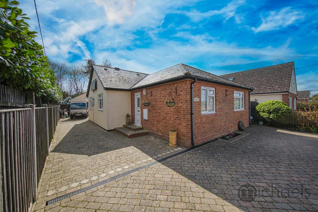 Halstead Road, Aldham, Colchester, CO6 3 bed bungalow £500,000