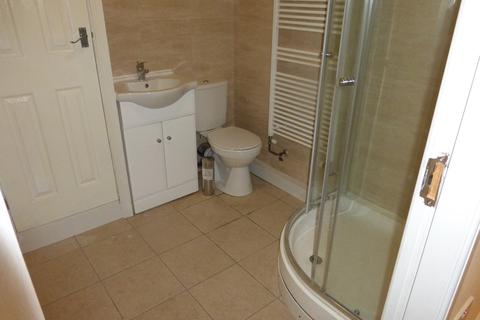 1 bedroom in a house share to rent - Winwick Road, Warrington, WA2
