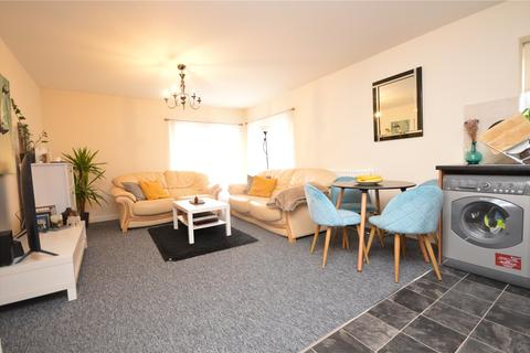 2 bedroom apartment for sale - 20 Pullman Court, Tudor Way, Beeston, Leeds, West Yorkshire