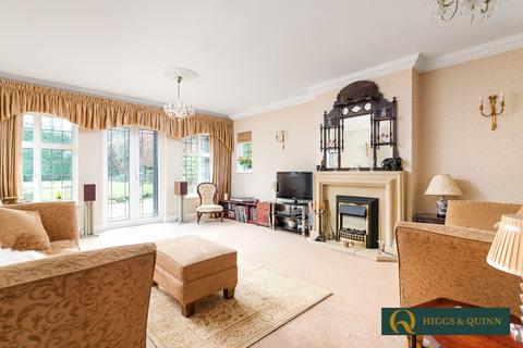 9 Lower Road, Fetcham, Leatherhead, KT22 9EL