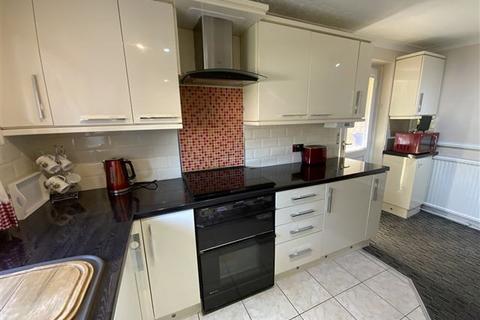 1 Car Vale View, Sheffield, S13 8ES