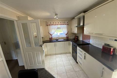 1 Car Vale View, Sheffield, S13 8ES