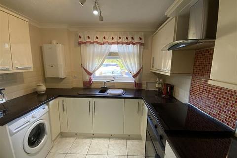 1 Car Vale View, Sheffield, S13 8ES