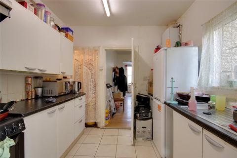 4 bedroom terraced house for sale - Beaconsfield Road, ENFIELD, Middlesex, EN3