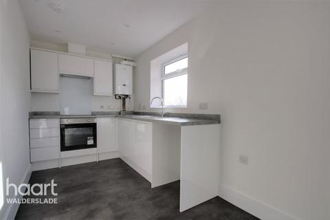 1 bedroom apartment for sale - Beacon House, Beacon Road, Chatham