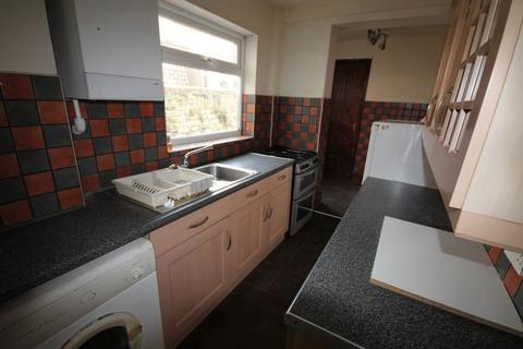 2 bedroom terraced house to rent, Wilding road, Stoke-on-Trent ST6 8BQ