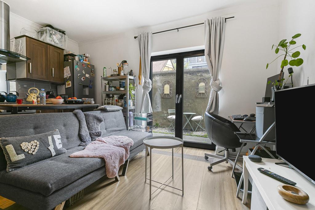 Reception/Kitchen